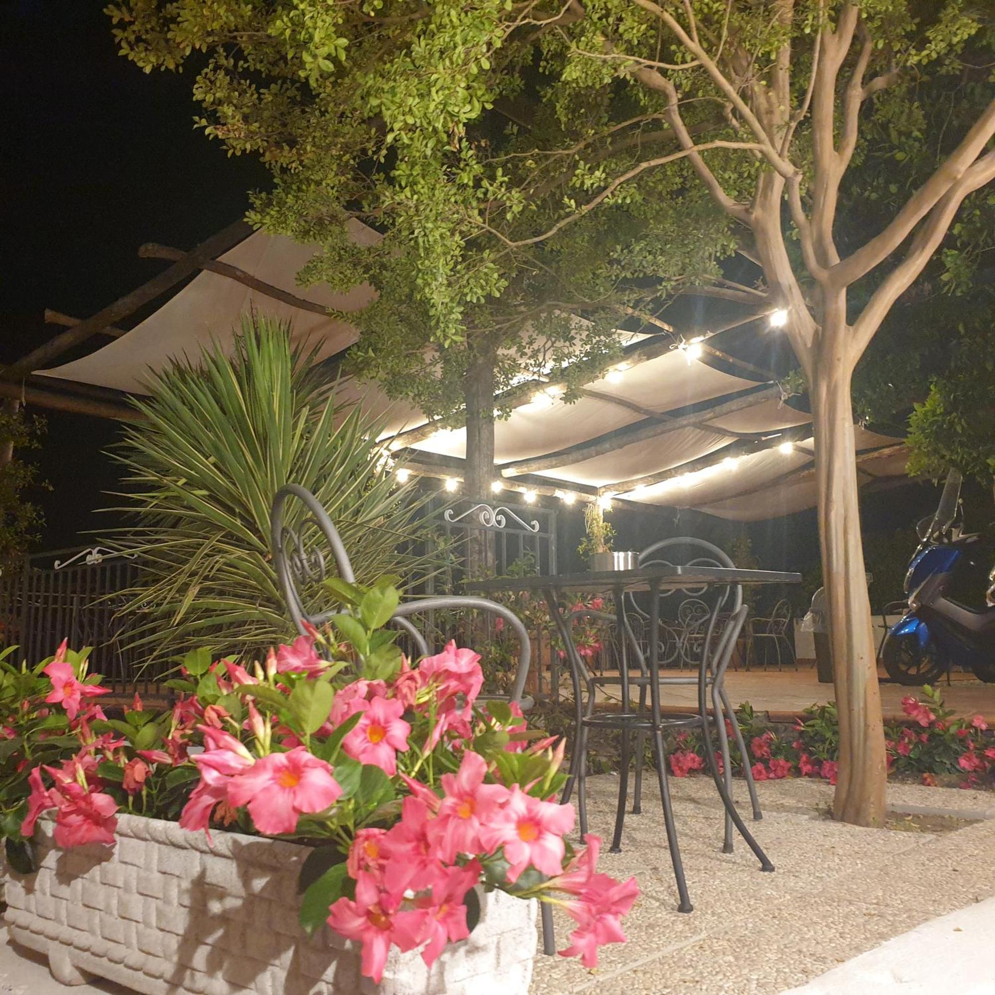 Villa Pino Фуроре Экстерьер фото