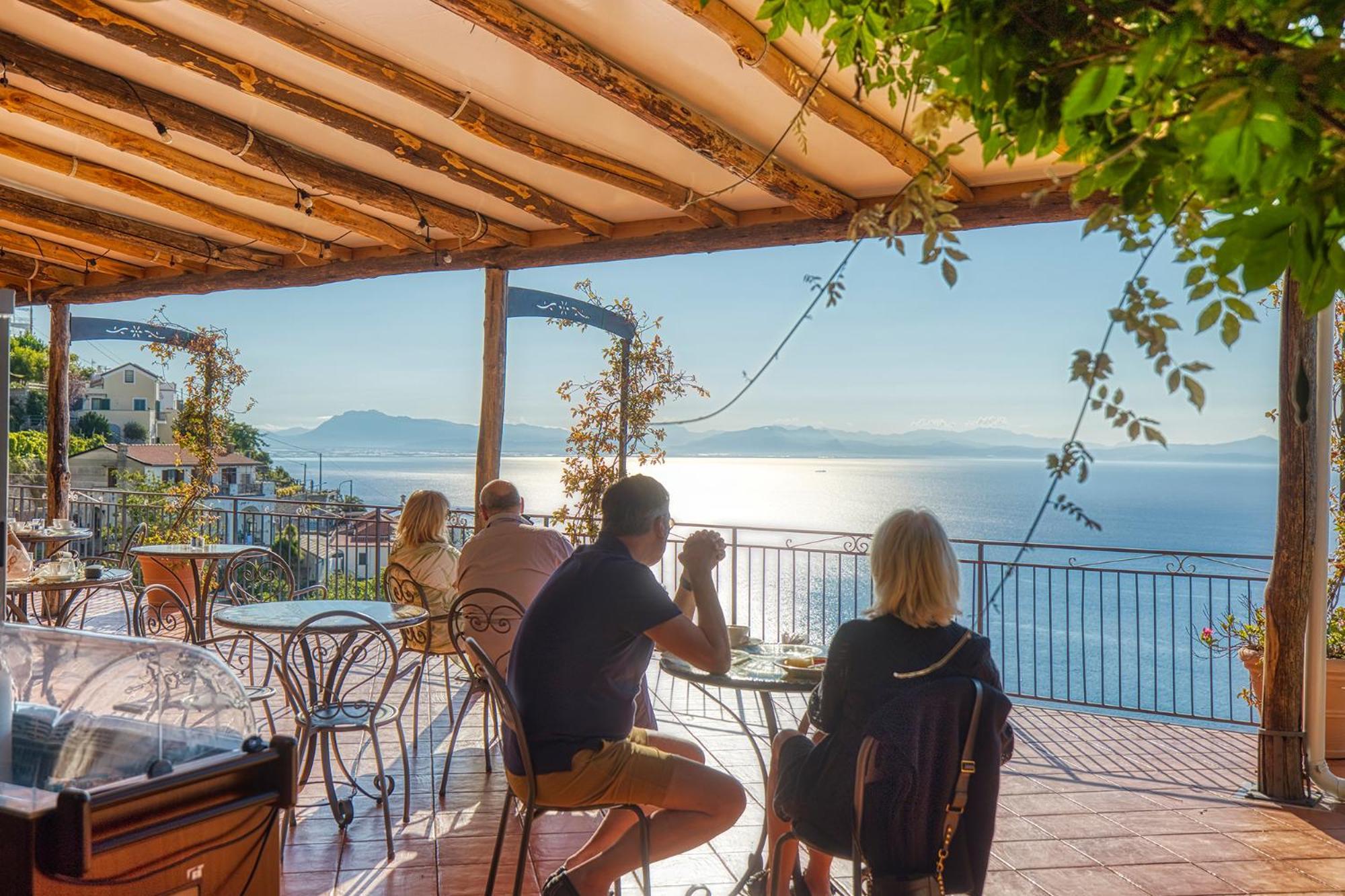 Villa Pino Фуроре Экстерьер фото